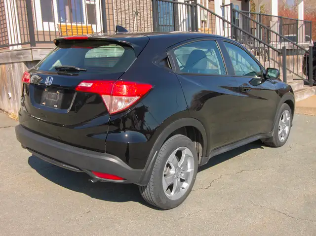2018 Honda HR-V LX ALLOYS | BACKUP CAMERA | CRUISE | BLUETOOT... - Photo 4