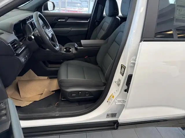 2026 GMC Terrain - Photo 5