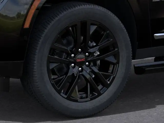 2026 GMC Yukon Denali - Photo 9