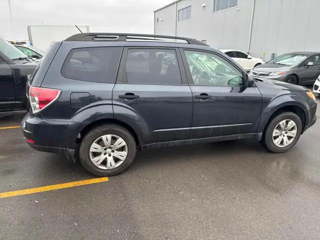 2010 Subaru Forester Auto 2.5X Sport AWD Two Sets of Wheels And - Photo 2