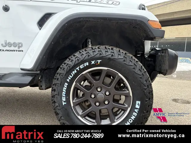 2023 Jeep Gladiator Overland - Photo 4