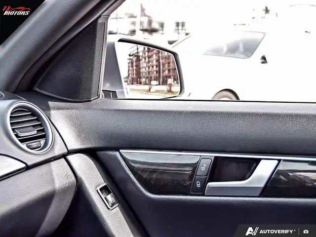 2013 Mercedes-Benz C-Class 4dr Sdn C 300 4MATIC | LEATHER | SUNR - Photo 26