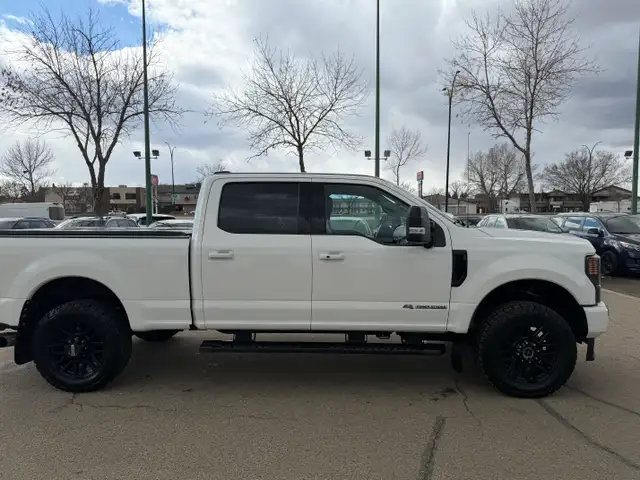 2021 FORD F-350 LARIAT CREW CAB 6.7 POWERSTOKE - Photo 4