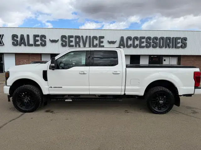 2021 FORD F-350 LARIAT CREW CAB 6.7 POWERSTOKE - Photo 8