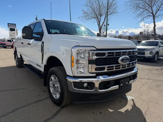 2025 FORD F-350 XLT CREW CAB LONG BOX - Photo 3