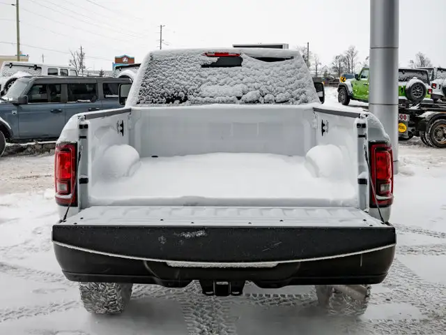 2026 Ram 2500 Warlock - Photo 8