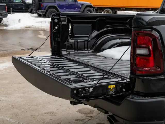 2026 Ram 1500 Rebel - Photo 9
