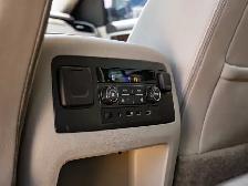 2020 GMC Yukon Denali - Photo 19