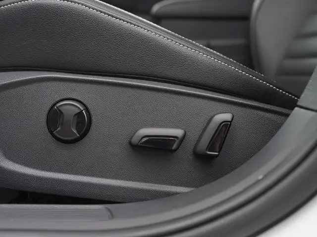 2022 Volkswagen Jetta Comfortline, Back Camera, Apple Carplay, A - Photo 11