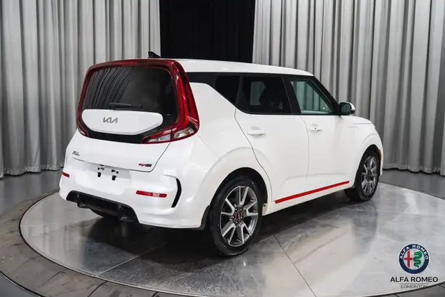 2022 Kia Soul GT-Line Limited 1 OWNER ACCIDENT FREE! - Photo 5