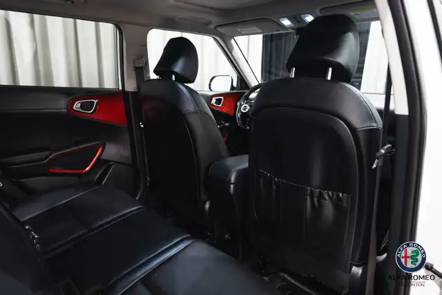 2022 Kia Soul GT-Line Limited 1 OWNER ACCIDENT FREE! - Photo 21