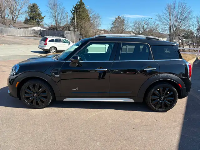 2019 Mini Countryman Cooper Dual Sunroof! AWD! Backup Camera! - Photo 4