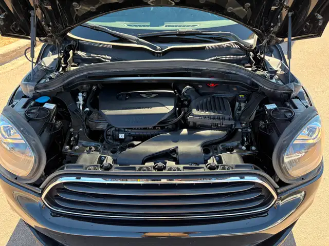 2019 Mini Countryman Cooper Dual Sunroof! AWD! Backup Camera! - Photo 10