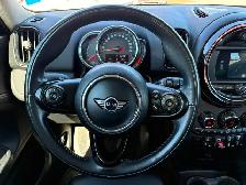 2019 Mini Countryman Cooper Dual Sunroof! AWD! Backup Camera! - Photo 14