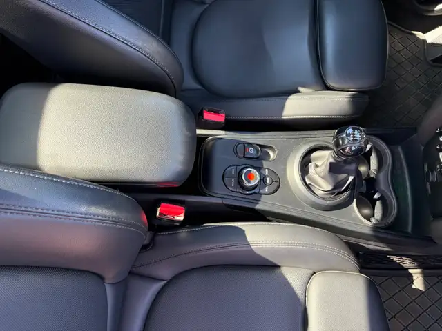 2019 Mini Countryman Cooper Dual Sunroof! AWD! Backup Camera! - Photo 19
