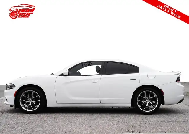 2020 Dodge Charger R / T, V8, Apple Carplay, Alloys. - Photo 7