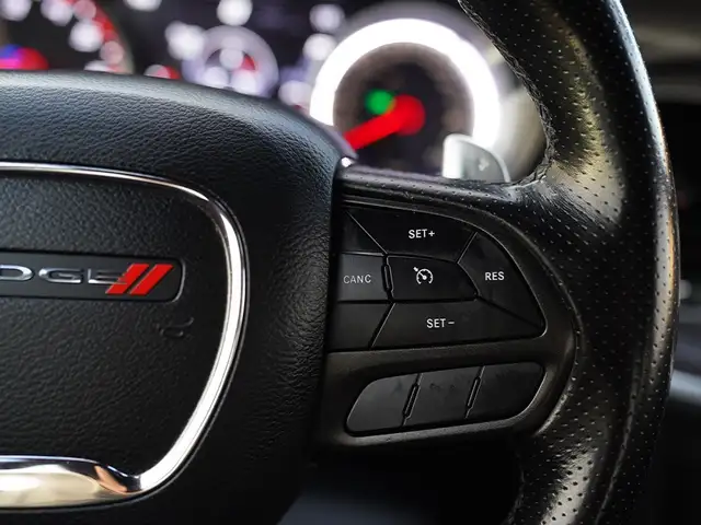 2020 Dodge Charger R / T, V8, Apple Carplay, Alloys. - Photo 19