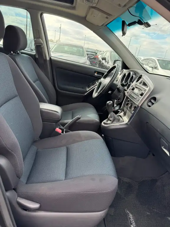 2006 Toyota Matrix XR : Well Serviced - Photo 10