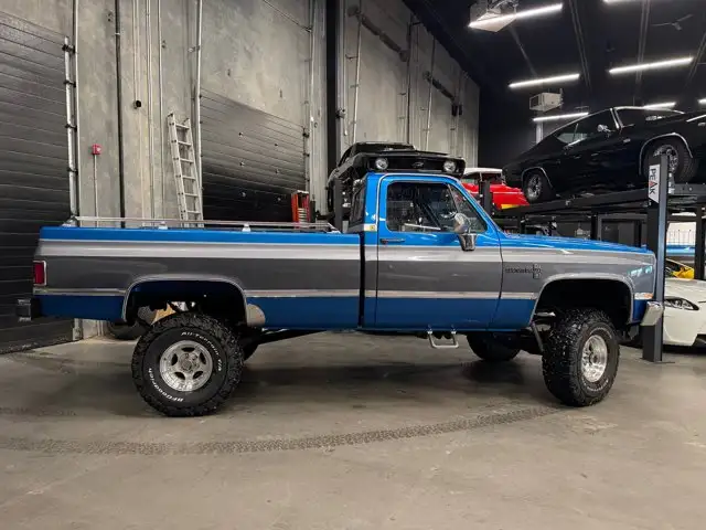 1987 Chevrolet K10 | 4x4 | 5.3L LS | 3-Speed Manual - Photo 2