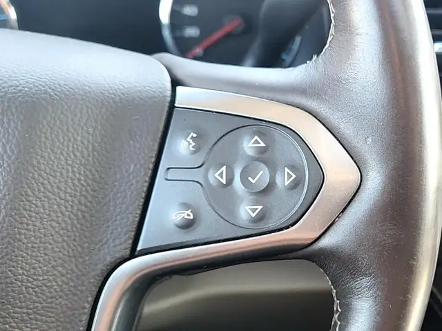 2017 Chevrolet Suburban Premier TRADE-IN | PREMIER PACKAGE |... - Photo 16