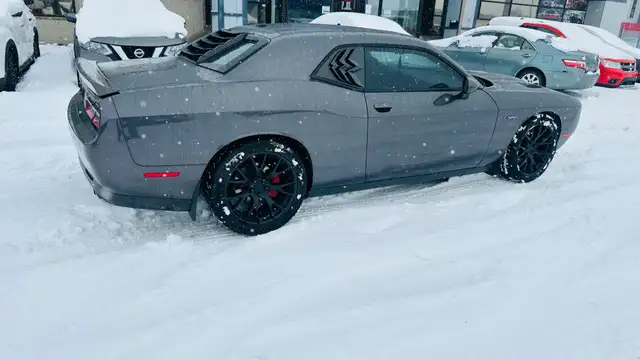 2016 Dodge Challenger 2dr Cpe SXT - Photo 5