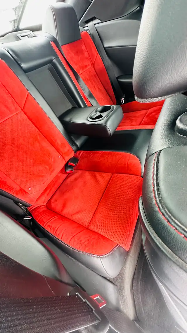 2016 Dodge Challenger 2dr Cpe SXT - Photo 8