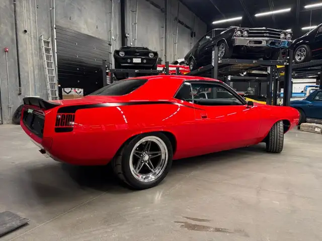 1973 Plymouth Barracuda | 6.4L HEMI V8 | Magnuson Supercharger - Photo 3