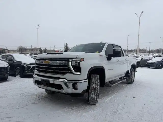 2024 Chevrolet Silverado 2500HD LTZ Premium 6.6L Duramax - Photo 3