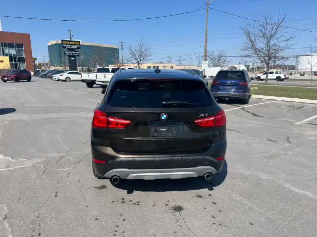 2017 BMW X1 XDRIVE PREMIUM PKG LEATHER PAN/ROOF NAVI CAMERA - Photo 6