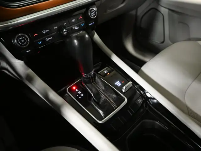 2022 Jeep Compass Limited No Accident Dual Tone Leather Heated S - Photo 21