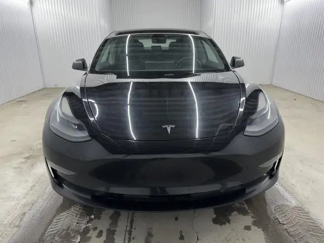 Tesla Model 3 SR  2023 à vendre - Photo 2