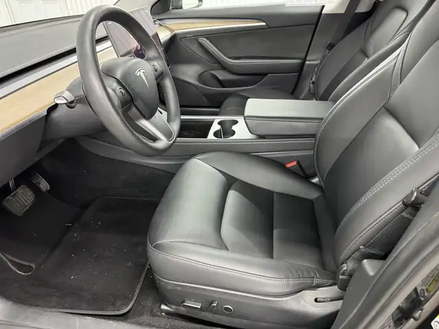 Tesla Model 3 SR  2023 à vendre - Photo 10