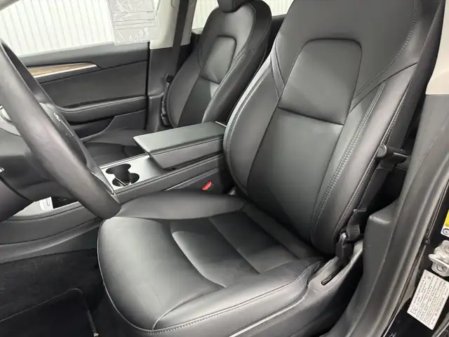 Tesla Model 3 SR  2023 à vendre - Photo 11