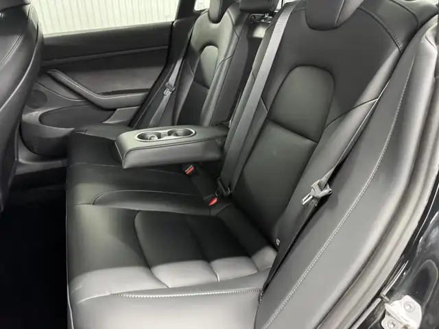 Tesla Model 3 SR  2023 à vendre - Photo 16