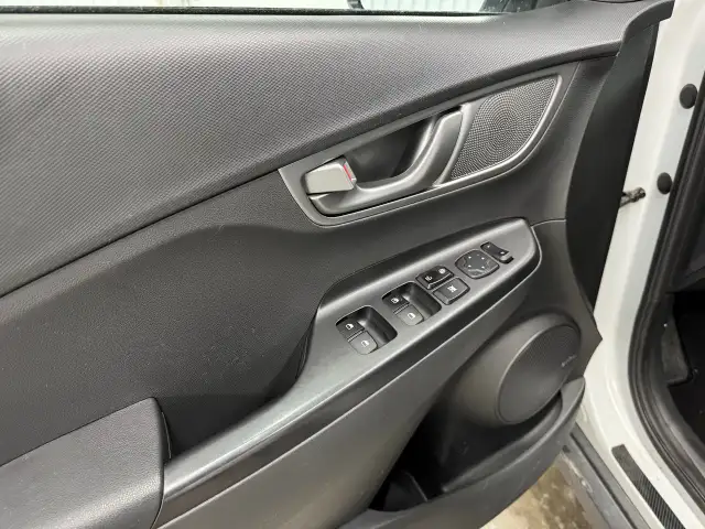 Hyundai Kona Electric Preferred Mags A/c 2021 - Photo 11