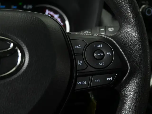 2024 Toyota RAV4 LE No Accident Radar Cruise Blindspot Lane Assi - Photo 16