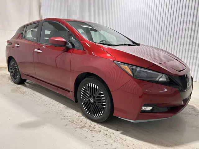 Nissan LEAF SV PLUS à hayon 2023 à vendre - Photo 4