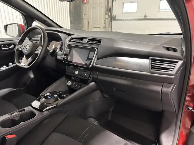 Nissan LEAF SV PLUS à hayon 2023 à vendre - Photo 20