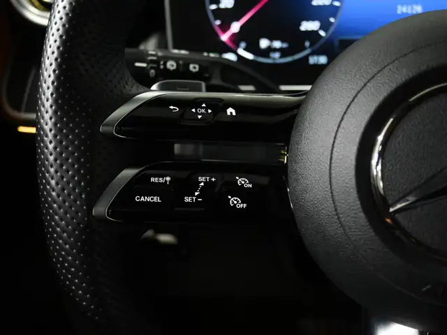 2023 Mercedes-Benz GLC 300 4MATIC No Accident 360CAM Panoramic R - Photo 14