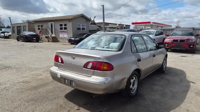 1998 Toyota Corolla LE, ONLY 111KMS, DRIVES GREAT, AS IS - Photo 5