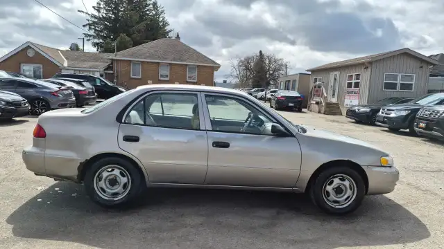 1998 Toyota Corolla LE, ONLY 111KMS, DRIVES GREAT, AS IS - Photo 6