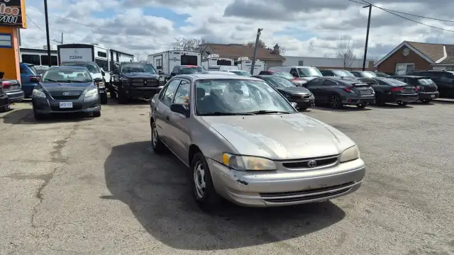 1998 Toyota Corolla LE, ONLY 111KMS, DRIVES GREAT, AS IS - Photo 7