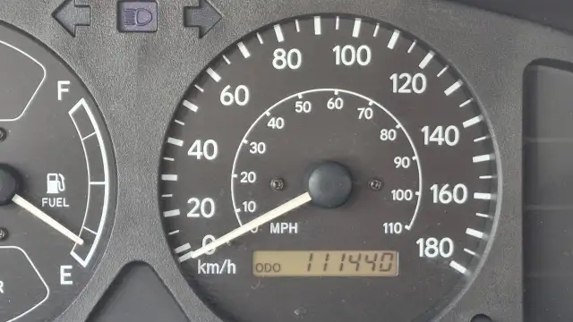 1998 Toyota Corolla LE, ONLY 111KMS, DRIVES GREAT, AS IS - Photo 13
