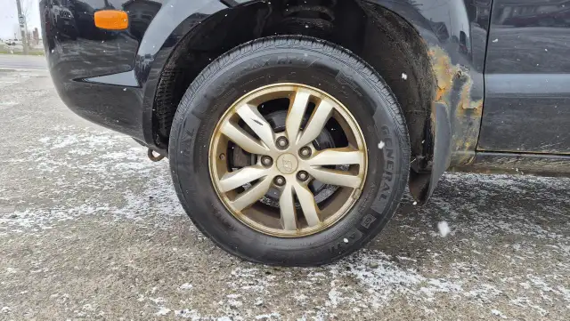 2009 Hyundai Tucson L, RUNS AND DRIVES, ONLY 191KMS, AS IS SPEIC - Photo 13