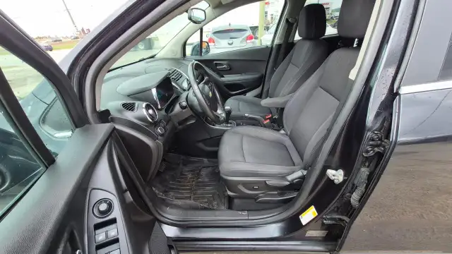 2013 Chevrolet Trax LT, 2 SET OF WHEELS, AWD, CERTIFIED - Photo 10