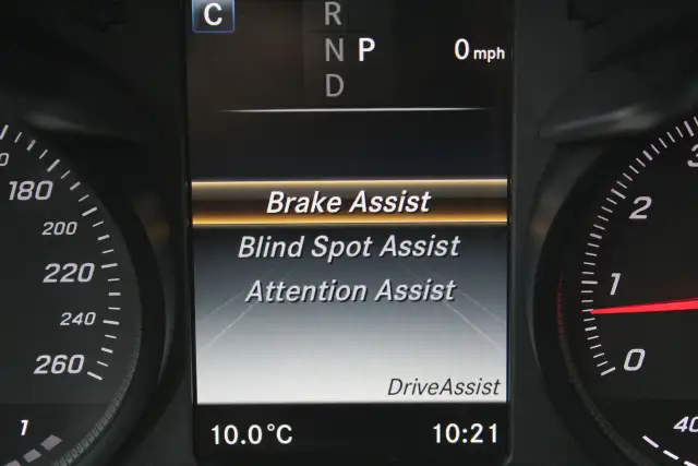 2019 Mercedes GLC 300 sport amg night pack, panoramic, mags 19'' - Photo 16