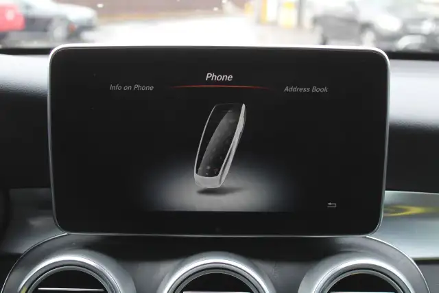 2019 Mercedes GLC 300 sport amg night pack, panoramic, mags 19'' - Photo 21