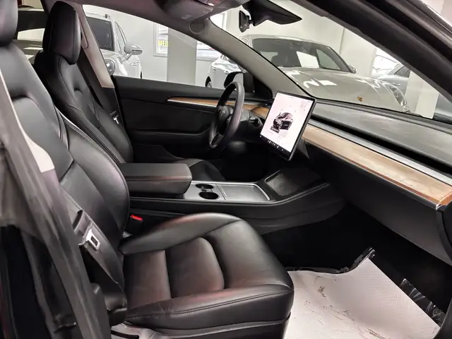 2023 Tesla Model 3 Long Range AWD - Photo 17