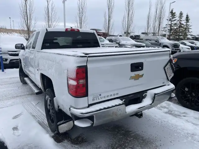 2018 Chevrolet Silverado 1500 LT 5.3L - Photo 4