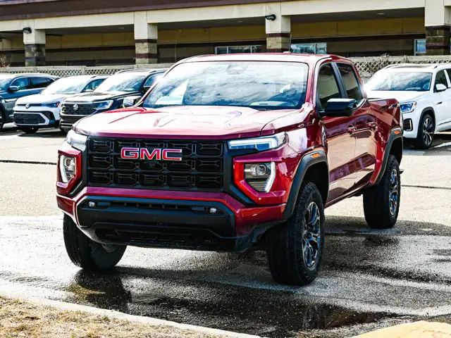 2024 GMC Canyon Elevation 2.7L - Photo 4